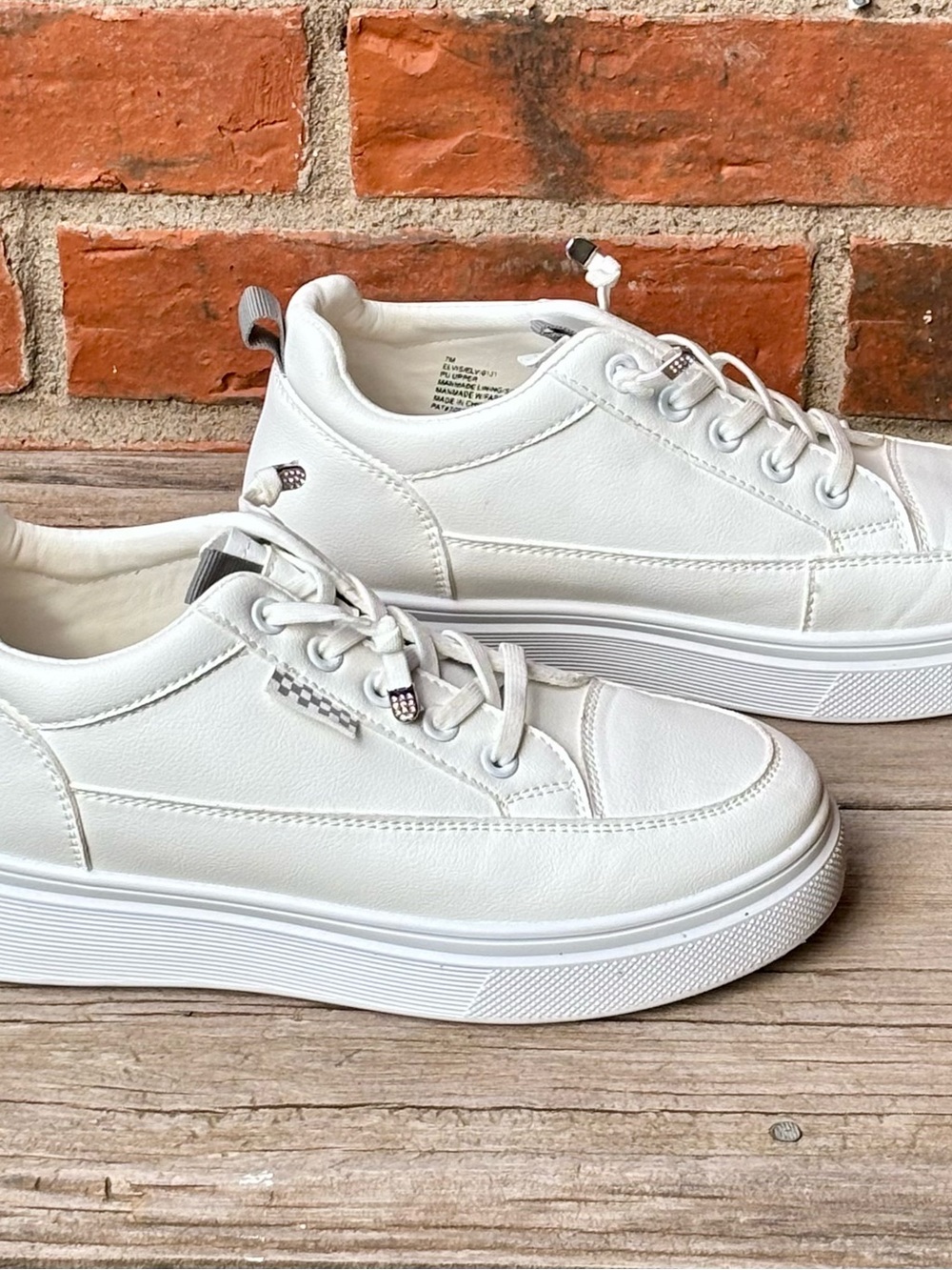 Madden Girl Elvis White Slip On Fashion Sneakers Sz 7M - Picture 4 of 6